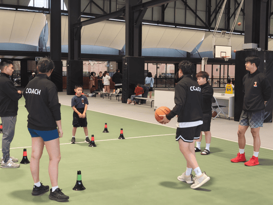 asketball lessons in Melbourne – kids learning fundamental skills with coach guidance